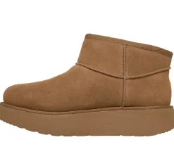 Skechers Slip-ins: Keep Cozy