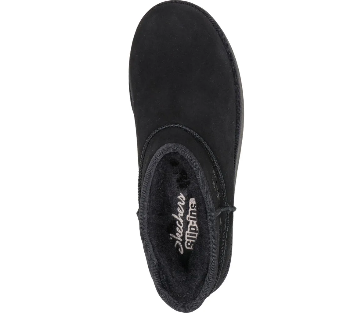 Skechers Slip-ins: Keep Cozy